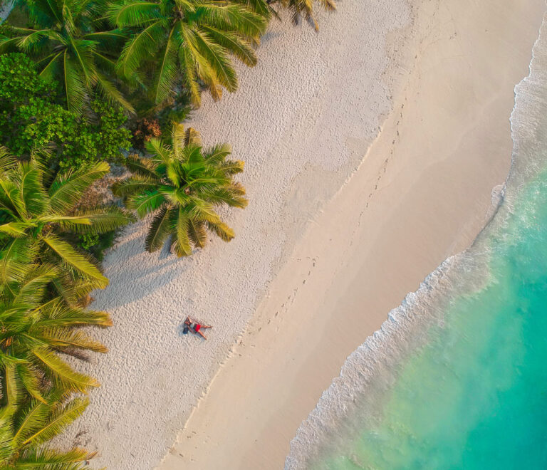 Spiaggia di sabbia bianca 
